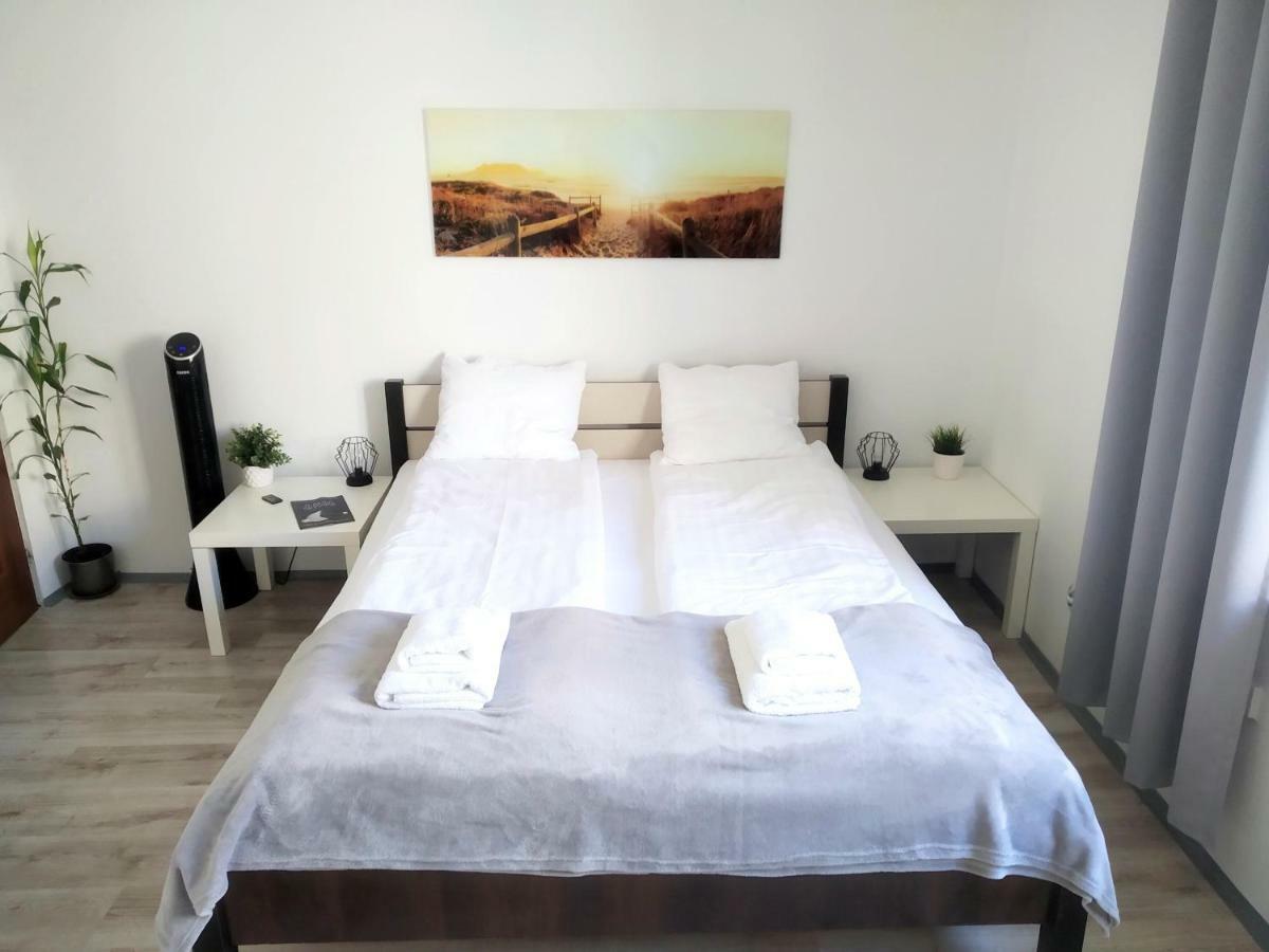 Zacisze Starowki Apartment Torun Ngoại thất bức ảnh